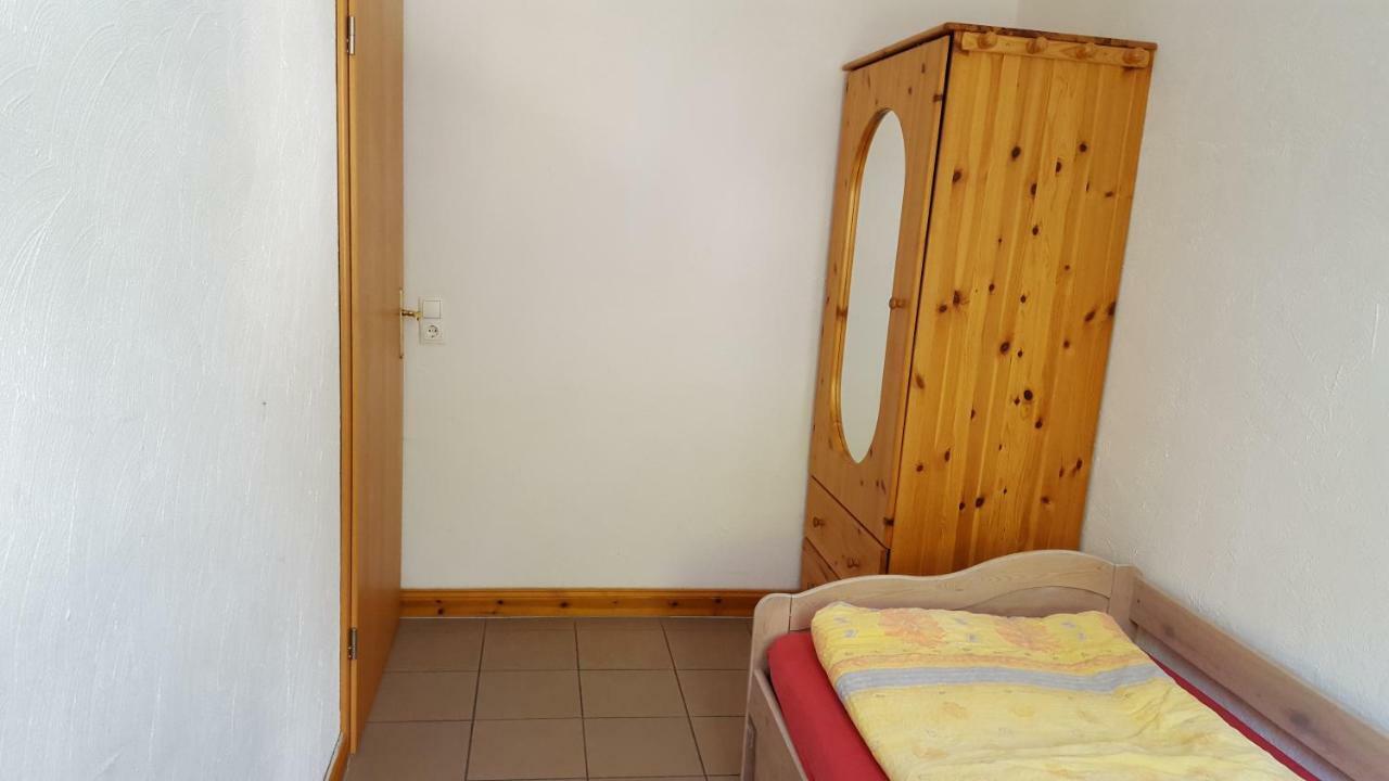 Haus Britta Ruegen Apartment Lietzow Ngoại thất bức ảnh